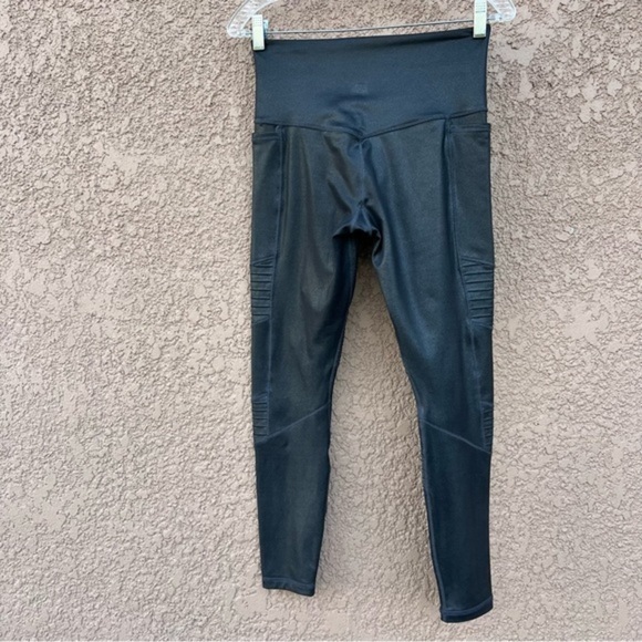 Athleta Inclination Moto tight Women’s Size Small Black‎ Metallic Pullon Style - Picture 17 of 17